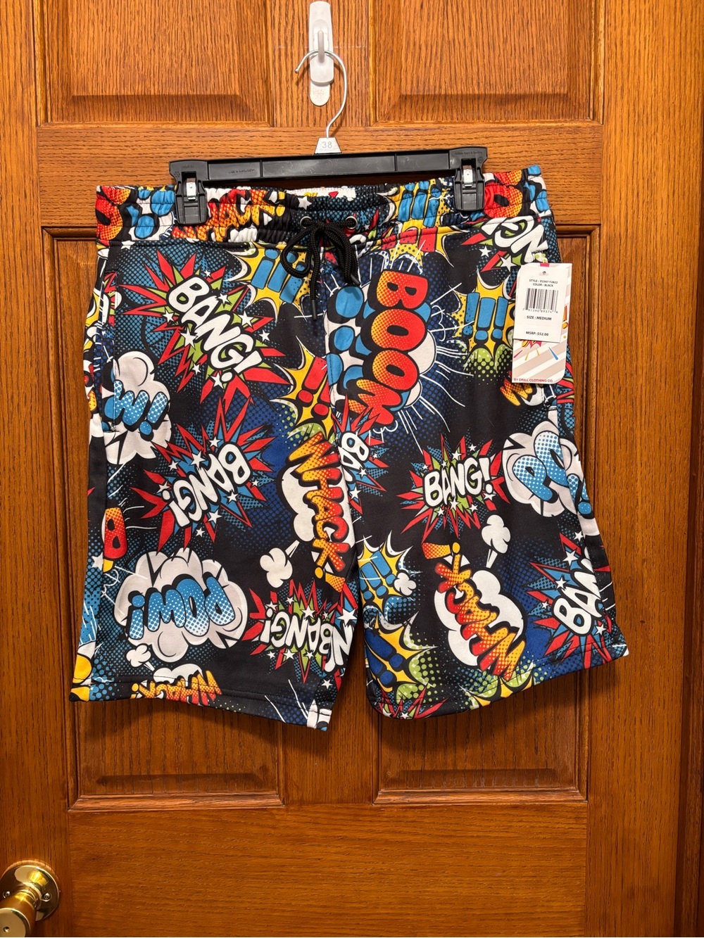 Oh Snap! Men's Athletic Comic-Print Black Drawstring Shorts. Sz M. NWT